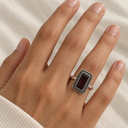 Sterling Silver Vintage Design with Rectangle Red Gem Stone Ring for Girls